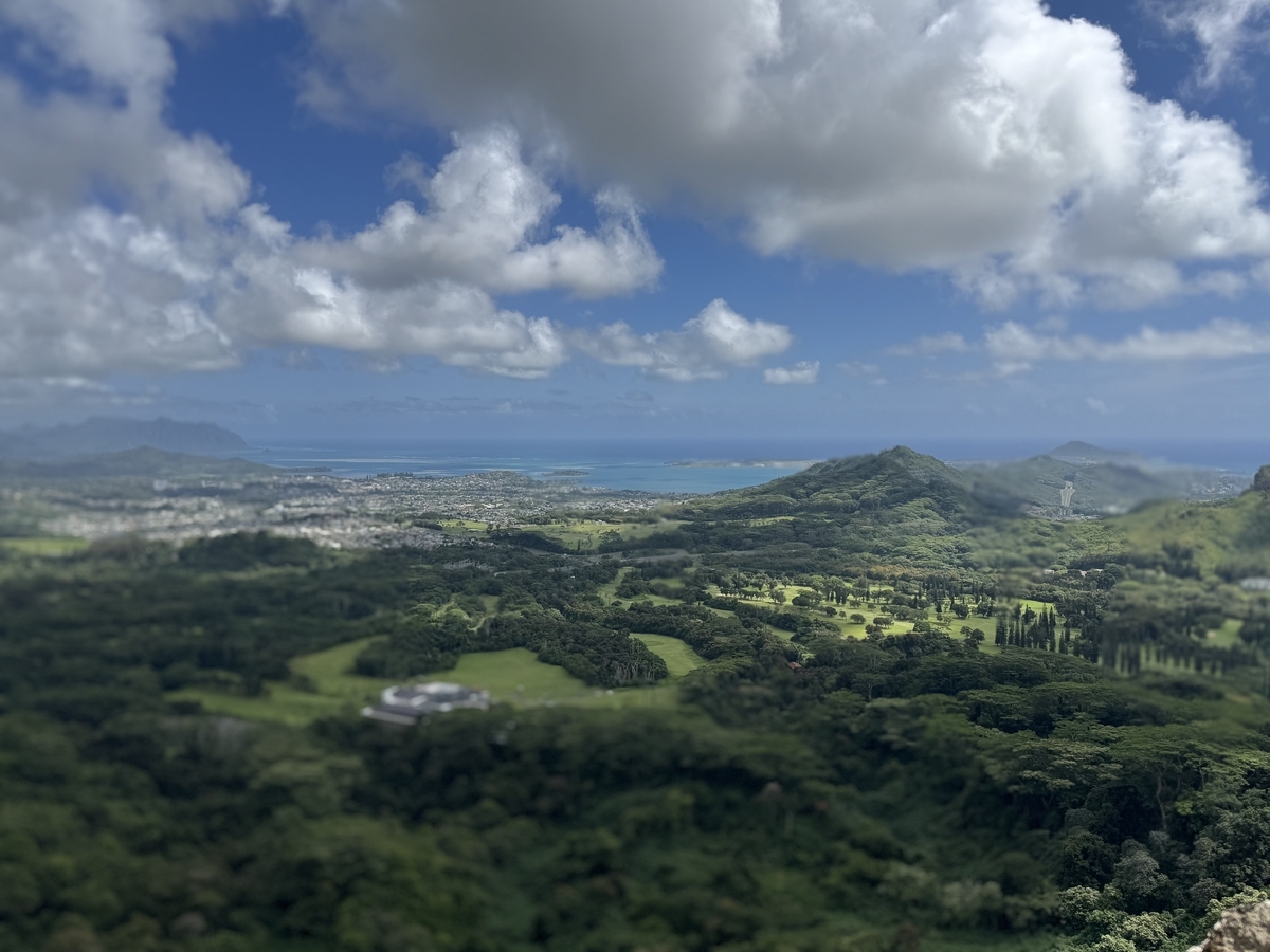 子連れでも行けるハワイ・オアフ島のヌウアヌ・パリ展望台からの絶景